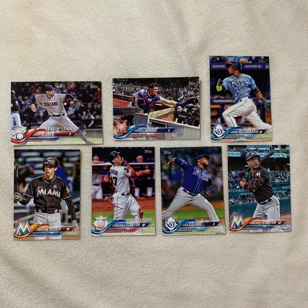7 HTF TOPPS baseball cards